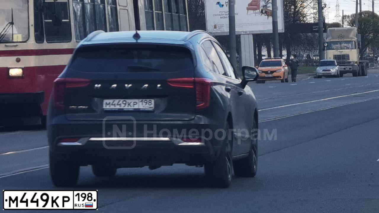 Фото автомобиля HAVAL JOLION, 2021 — госномер М449КР198. Цвет: ЧЕРНЫЙ