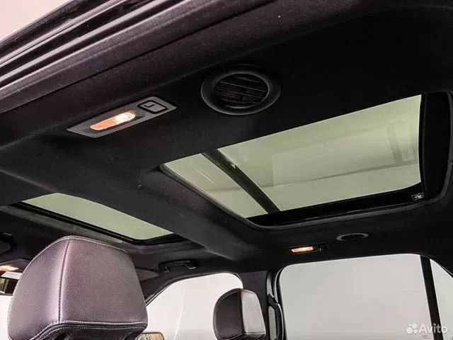 Фото автомобиля FORD EXPLORER, 2018 — госномер Е929КМ977. Цвет: ЧЕРНЫЙ