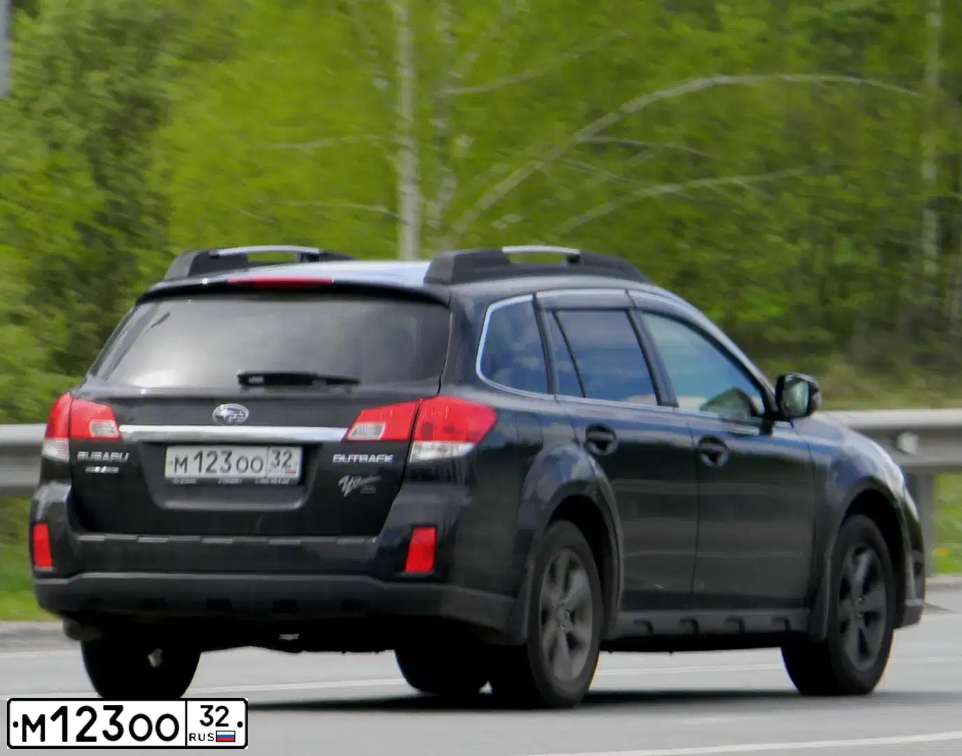 Фото автомобиля VOLKSWAGEN PASSAT, 2006 — госномер М123ОО32. Цвет: ЧЕРНЫЙ