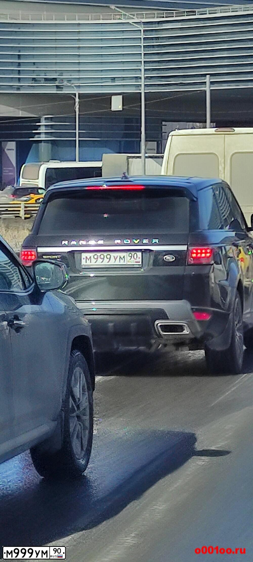 Фото автомобиля INFINITI I QX80 QX56, 2005 — госномер М999УМ90