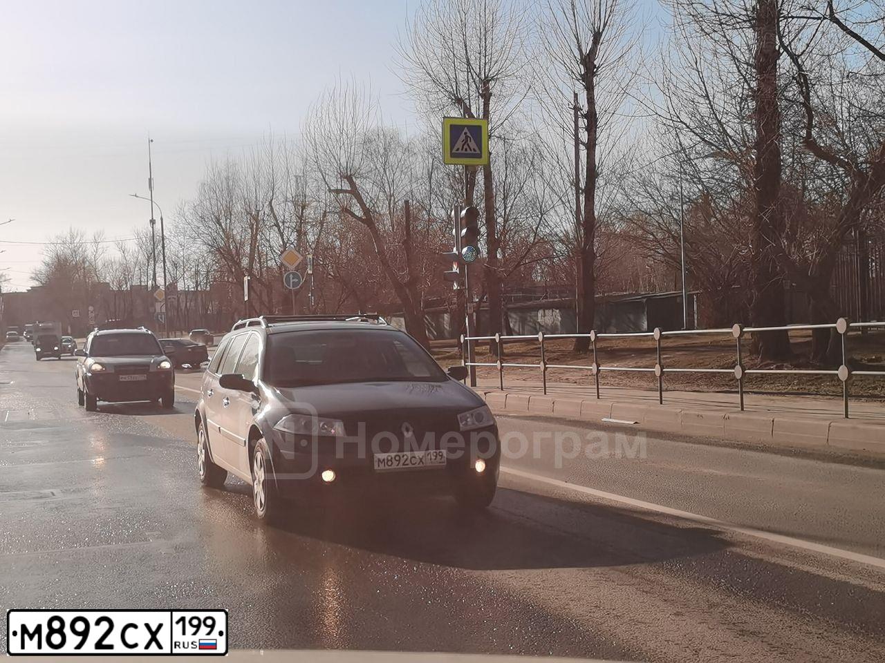 Фото автомобиля RENAULT MEGANE, 2007 — госномер М892СХ199. Цвет: ЧЕРНЫЙ