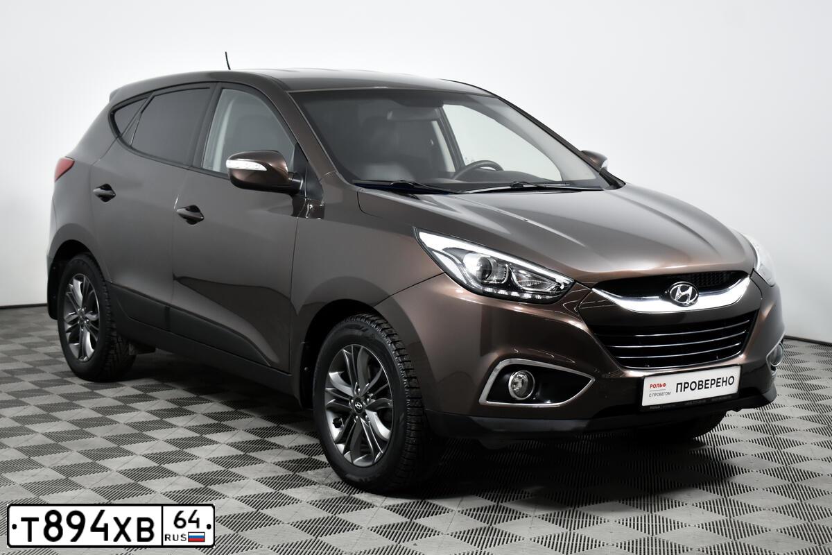 Фото автомобиля HYUNDAI IX35, 2015 — госномер Т894ХВ64. Цвет: Коричневый