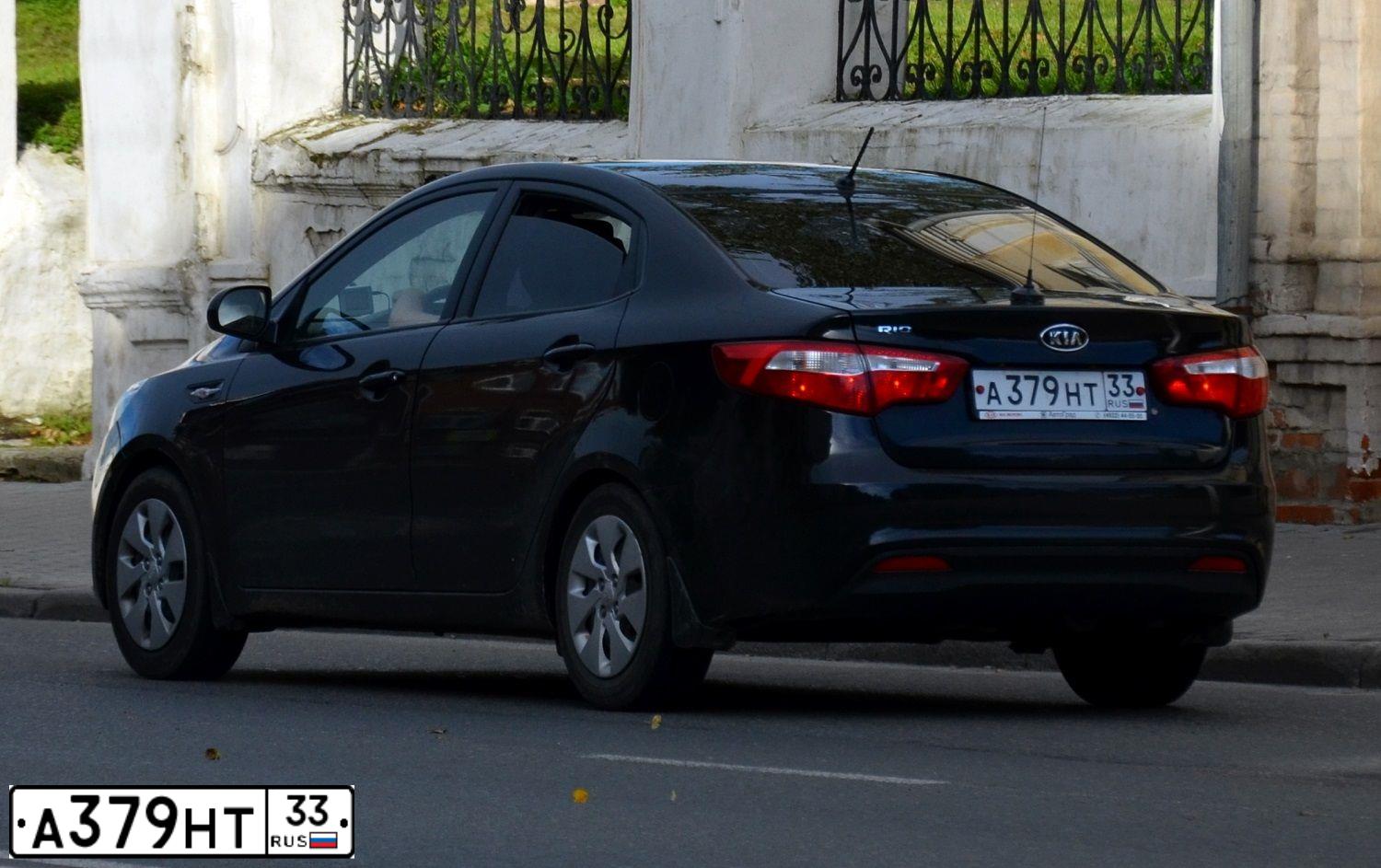 Фото автомобиля KIA RIO, 2012 — госномер В750РЕ37. Цвет: ЧЕРНЫЙ