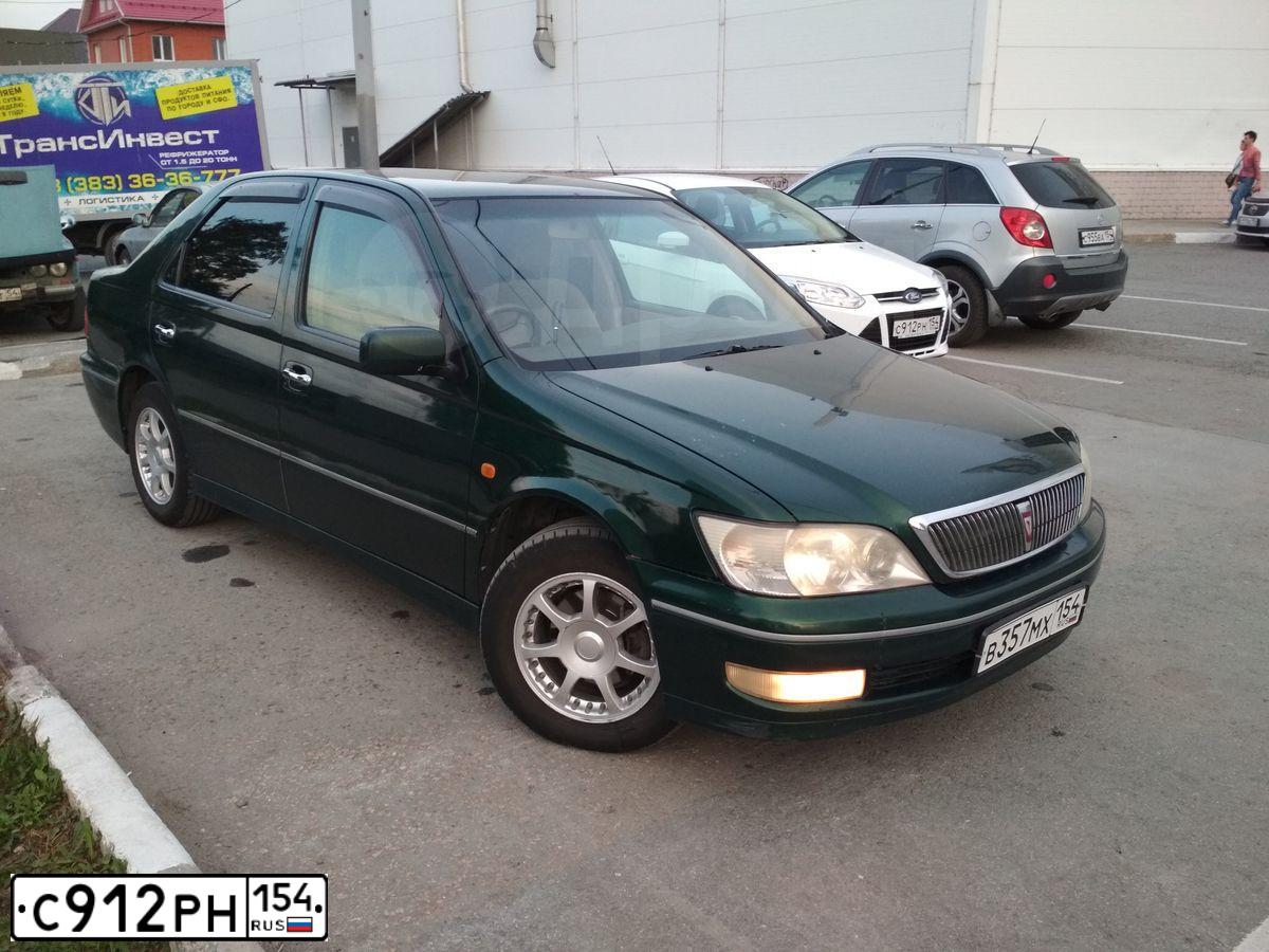 Фото автомобиля FORD FOCUS, 2013 — госномер А742НВ122. Цвет: Белый