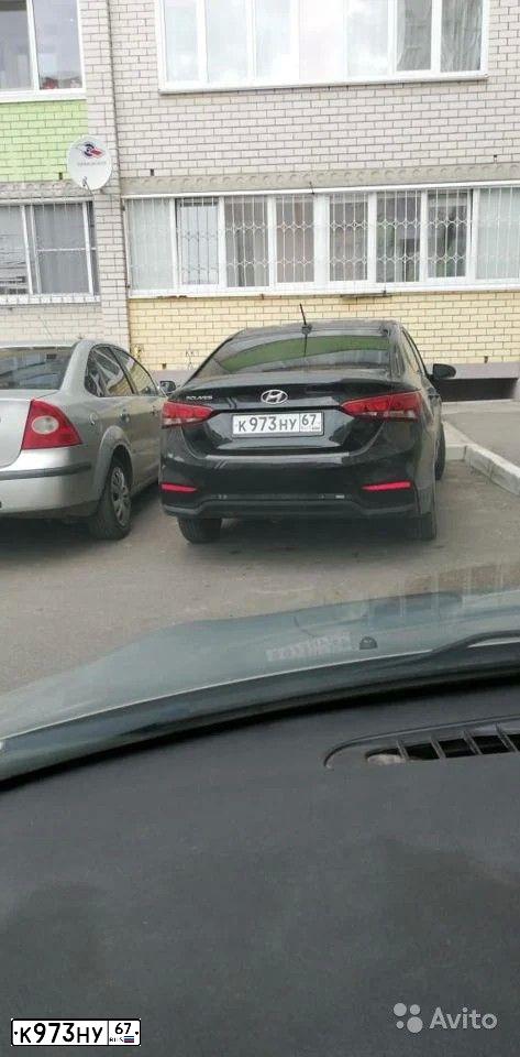 Фото автомобиля HYUNDAI SOLARIS, 2017 — госномер К973НУ67. Цвет: ЧЕРНЫЙ