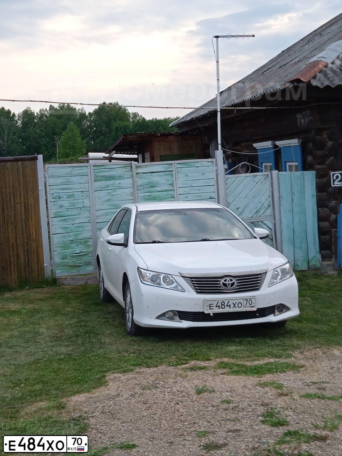 Фото автомобиля MAZDA 3, 2011 — госномер Е484ХО70. Цвет: ЧЕРНЫЙ
