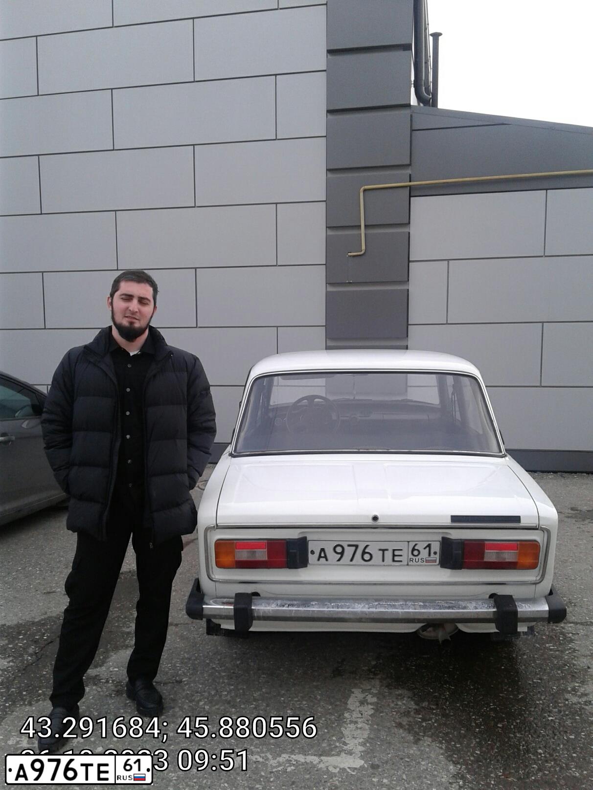 Фото автомобиля LADA 2106, 1996 — госномер А976ТЕ61. Цвет: БЕЛЫЙ