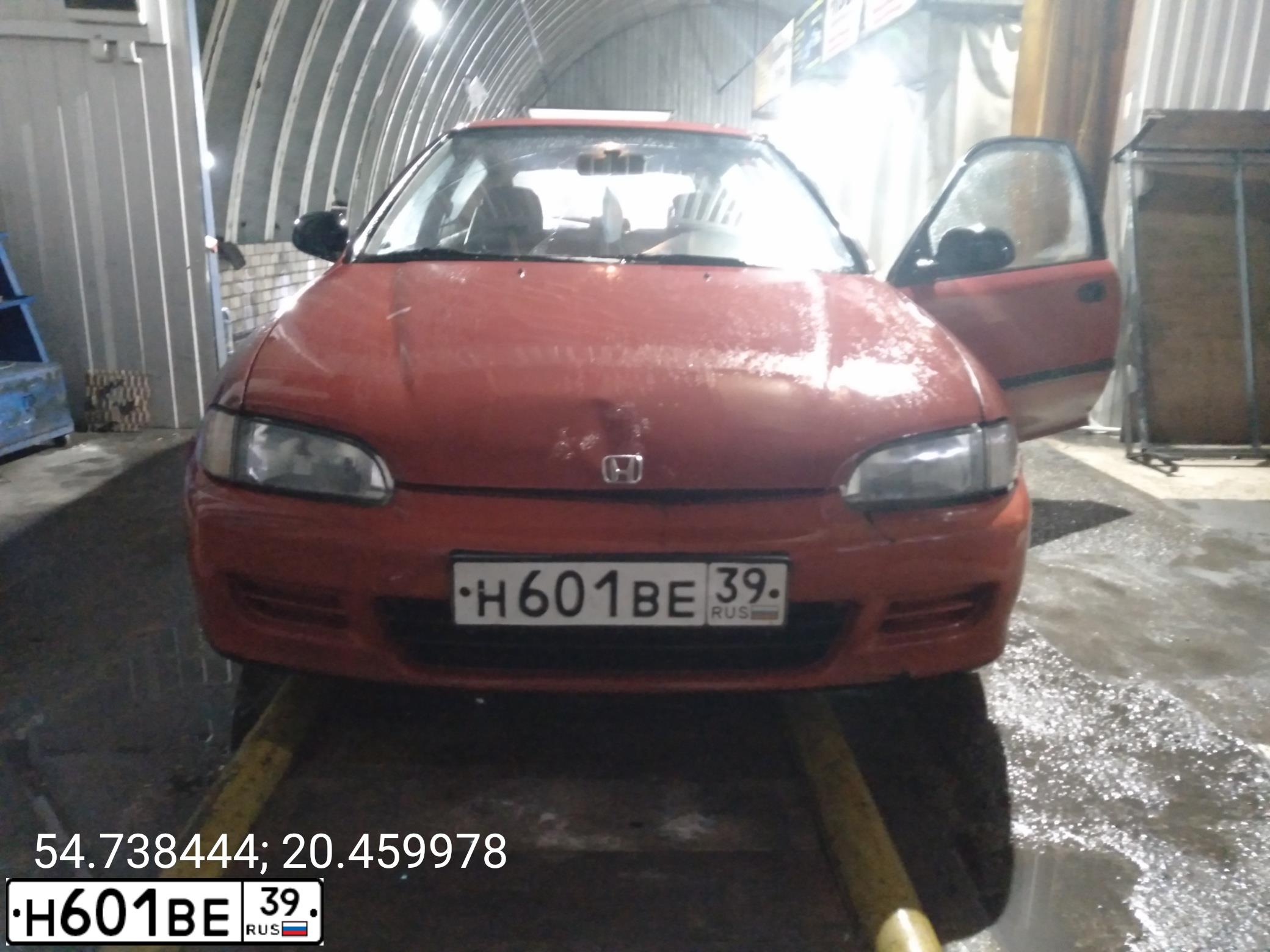Фото автомобиля HONDA CIVIC, 1994 — госномер Н601ВЕ39. Цвет: КРАСНЫЙ
