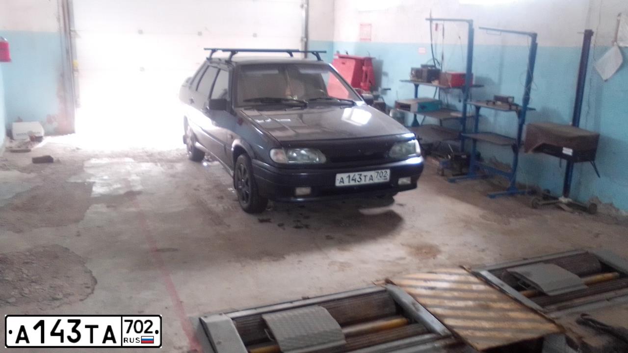 Фото автомобиля LADA 2115 SAMARA, 2008 — госномер А143ТА702. Цвет: ГРАФИТОВЫ МЕТАЛЛИК