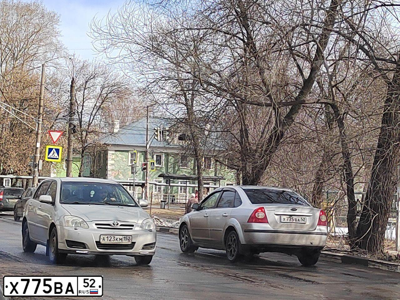 Фото автомобиля FОRDFОСUS, 2007 — госномер Х775ВА52. Цвет: СВЕТЛО-СЕРЫЙ