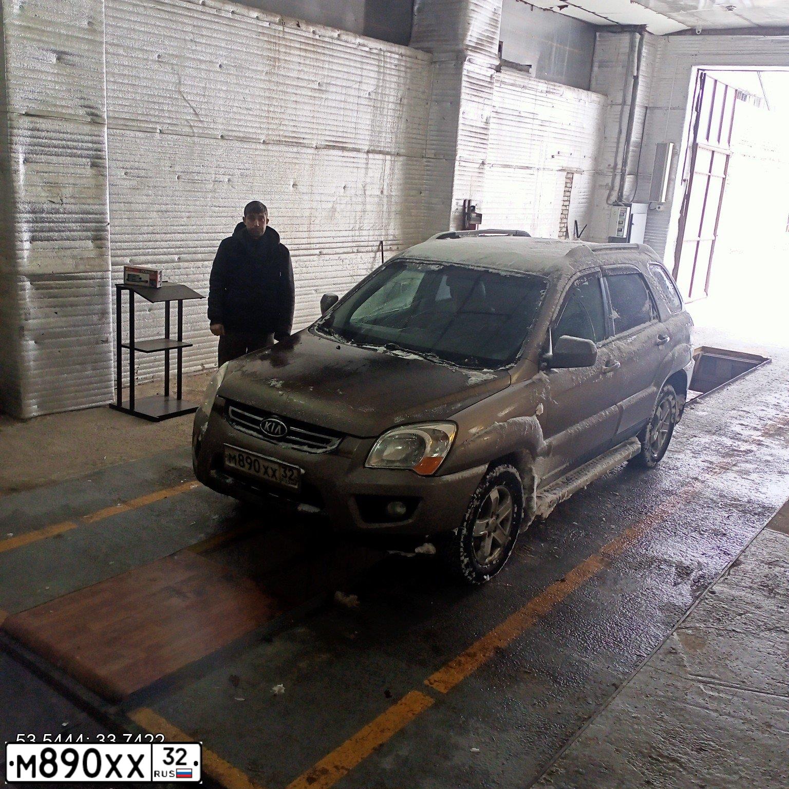 Фото автомобиля KIA SPORTAGE, 2010 — госномер Т043СМ198