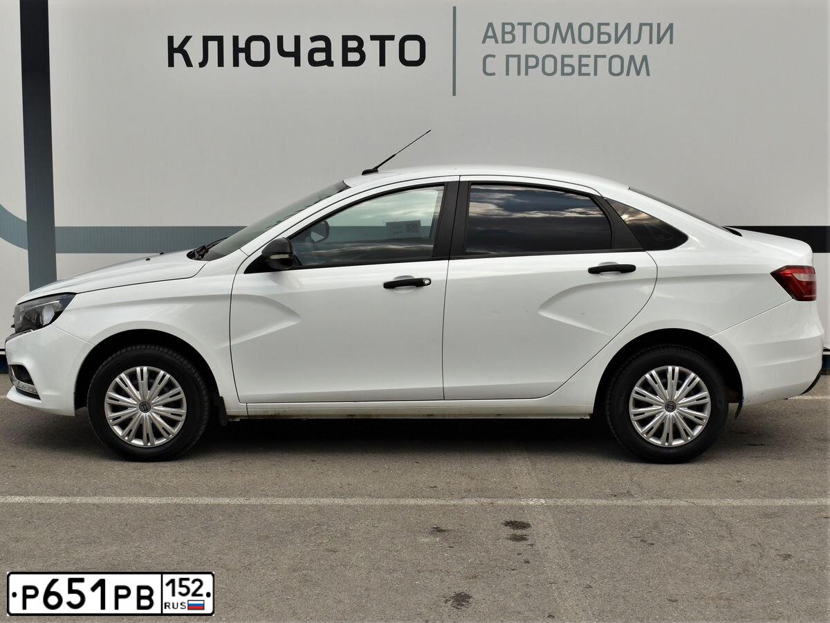 Фото автомобиля LADA VESTA, 2018 — госномер Р651РВ152. Цвет: Белый