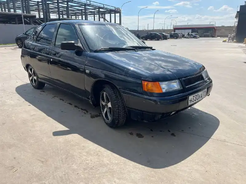 Фото автомобиля LADA 2112 LADA, 2007 — госномер Н330КА116. Цвет: ГРАФИТОВЫЙ МЕТАЛИК