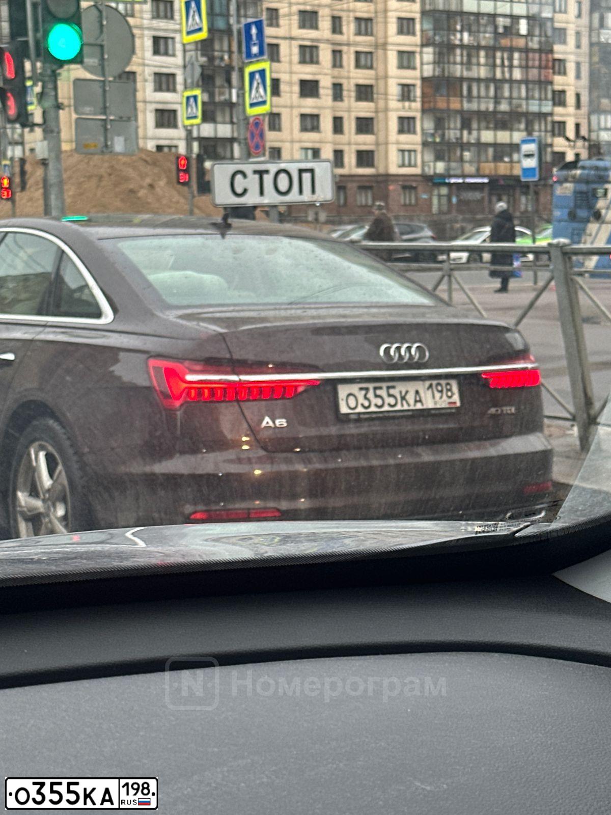 Фото автомобиля AUDI A6, 2020 — госномер О355КА198. Цвет: ТЕМНО-БОРДОВЫЙ