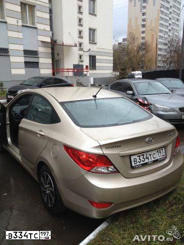 Фото автомобиля HYUNDAI SOLARIS, 2012 — госномер Т535ЕО750. Цвет: БЕЖЕВО-СЕРЫЙ
