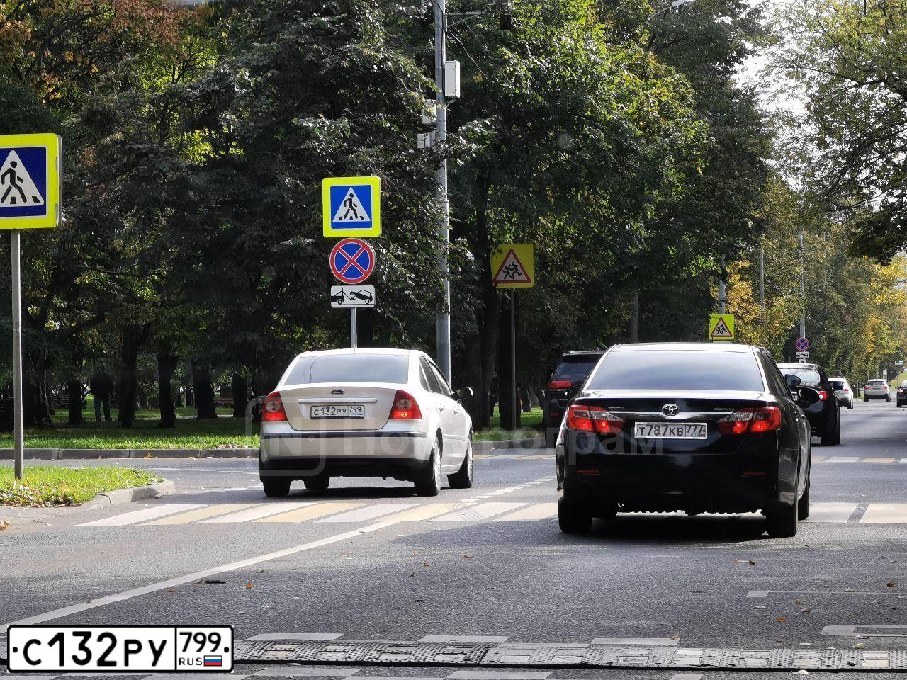 Фото автомобиля FORD FOCUS, 2007 — госномер У168ВР180. Цвет: Серебристый