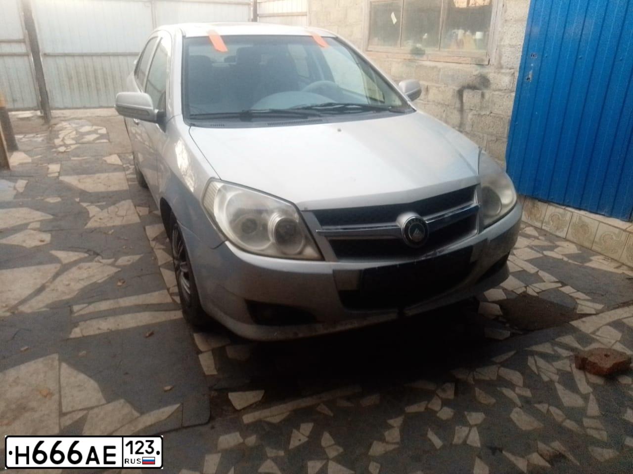 Фото автомобиля GEELY MK, 2008 — госномер Н666АЕ123. Цвет: Серебристый