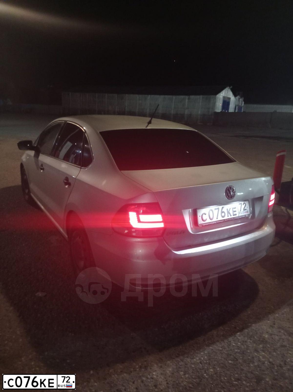 Фото автомобиля VOLKSWAGEN POLO, 2016 — госномер С076КЕ72. Цвет: СЕРЕБРИСТЫЙ