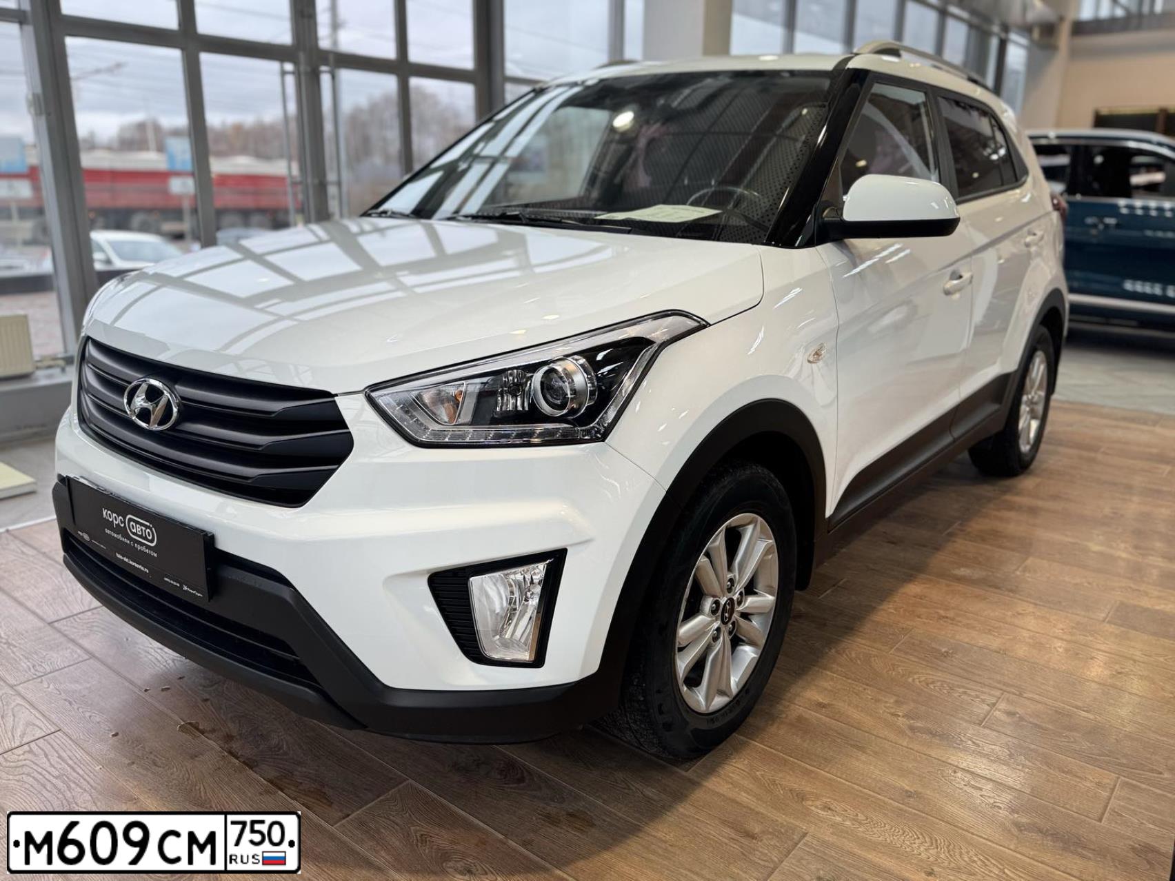 Фото автомобиля HYUNDAI CRETA, 2018 — госномер М609СМ750. Цвет: Белый