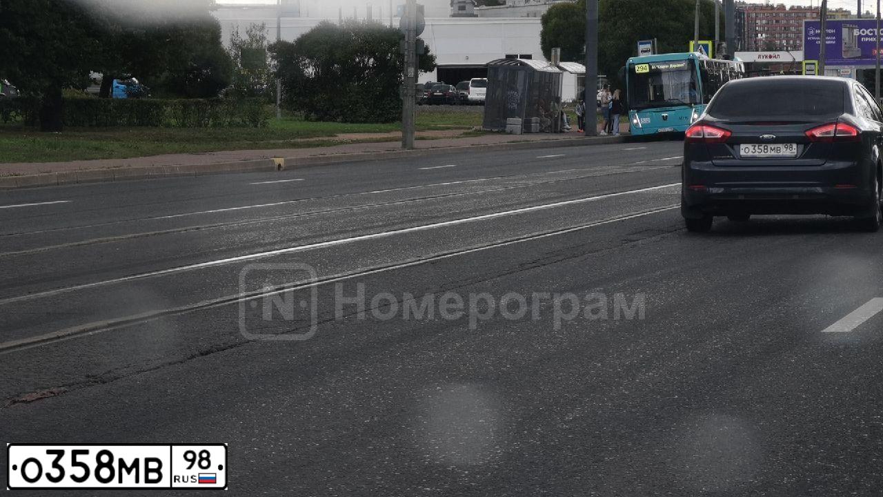 Фото автомобиля FORD MONDEO, 2012 — госномер О358МВ98. Цвет: ТЕМНО-СЕРЫЙ