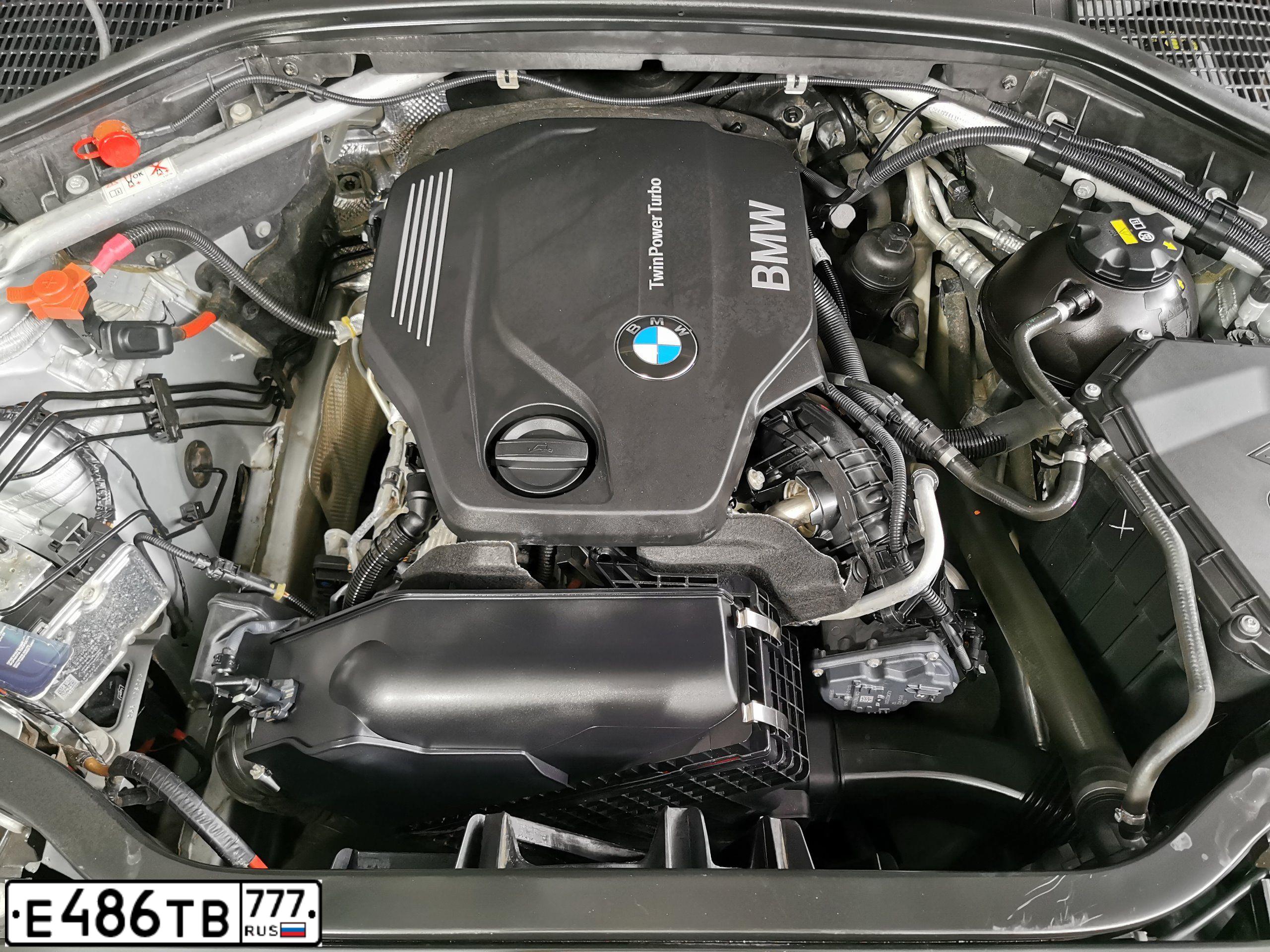 Фото автомобиля BMW X4, 2016 — госномер Е486ТВ777. Цвет: СЕРЕБРИСТЫЙ