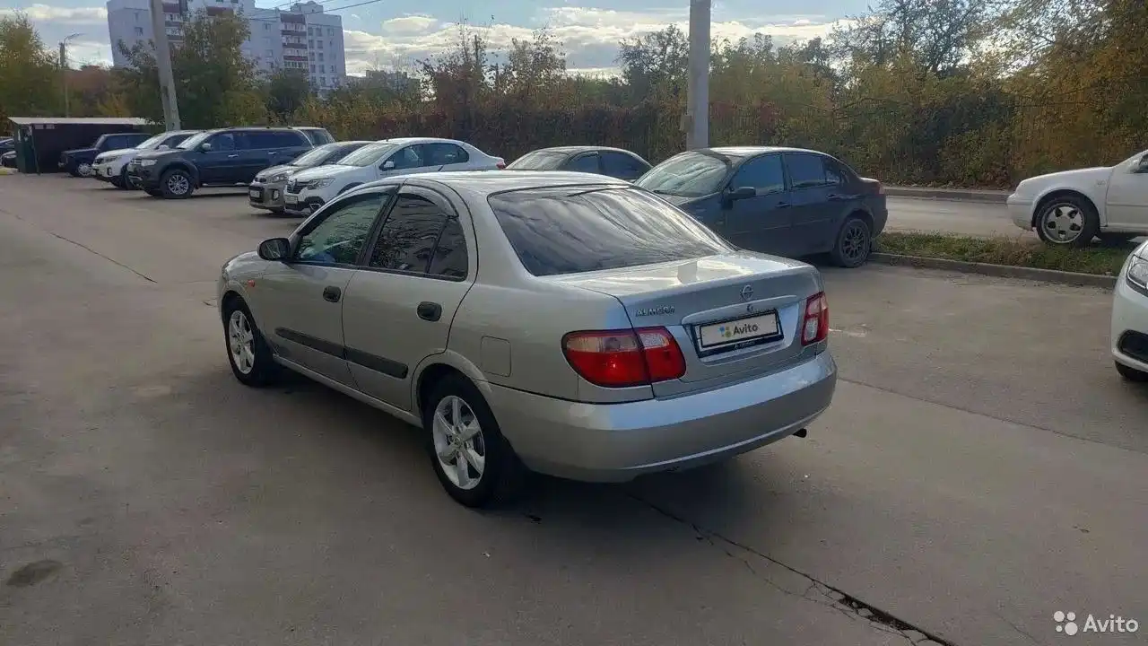 Фото автомобиля RENAULT MEGANE, 2007 — госномер Т222НУ62. Цвет: ЧЕРНЫЙ