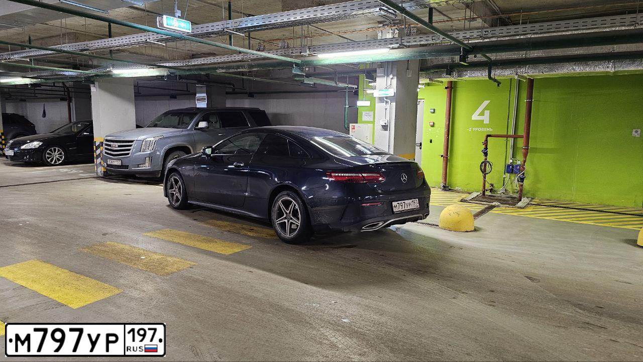 Фото автомобиля FORD FOCUS, 2012 — госномер М797УР197. Цвет: ЧЕРНЫЙ