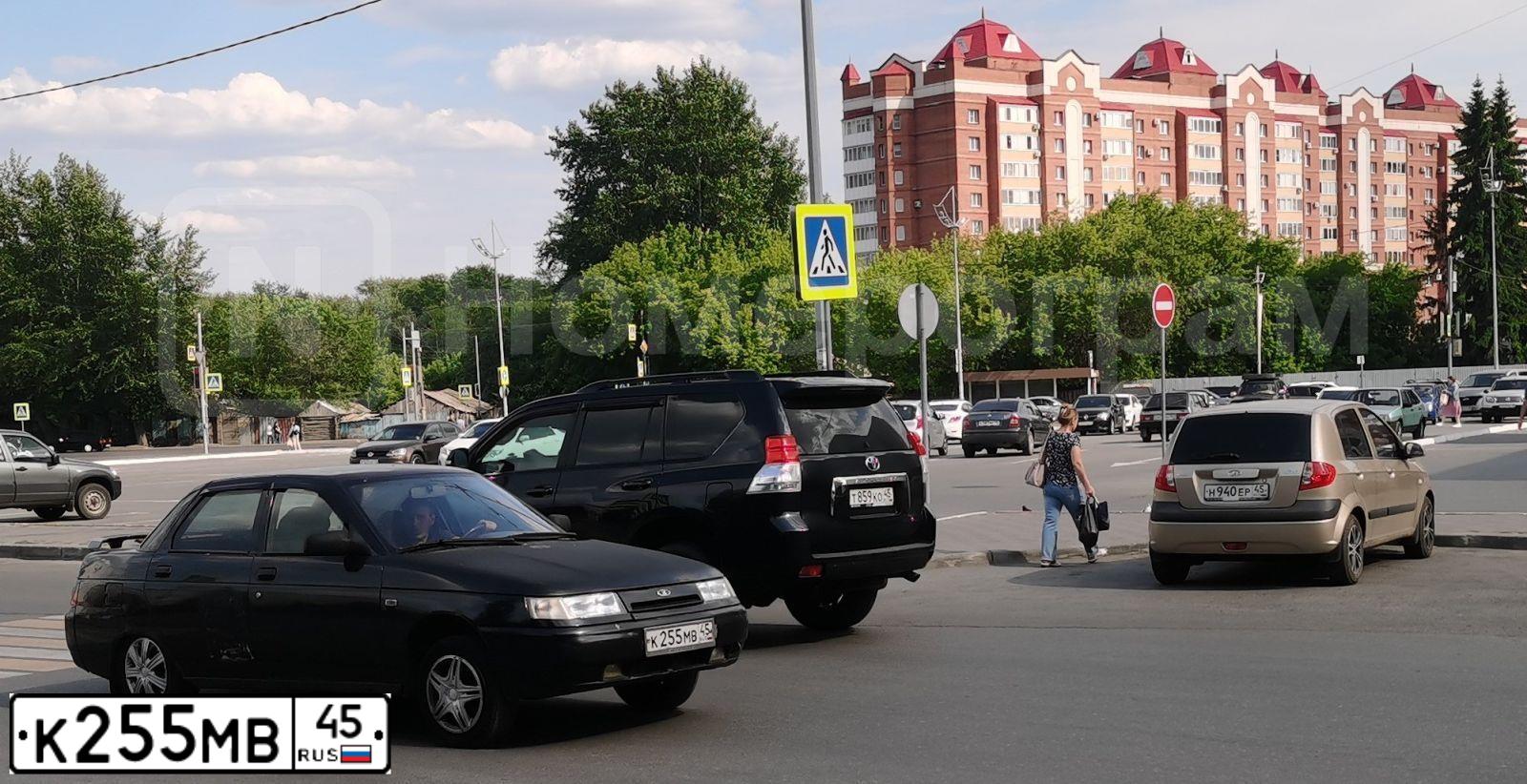 Фото автомобиля LADA 2110, 2005 — госномер Х199ОА45. Цвет: ГРАФИТОВЫЙ МЕТАЛЛИК