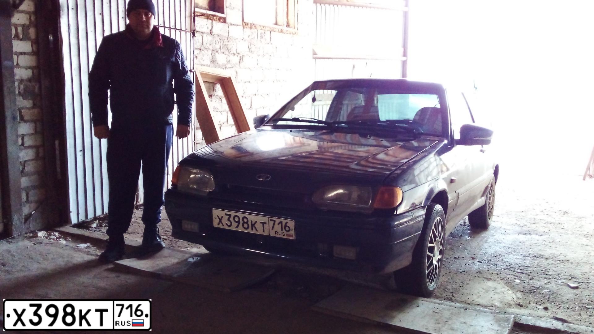 Фото автомобиля LADA 2113, 2011 — госномер Р292УУ716