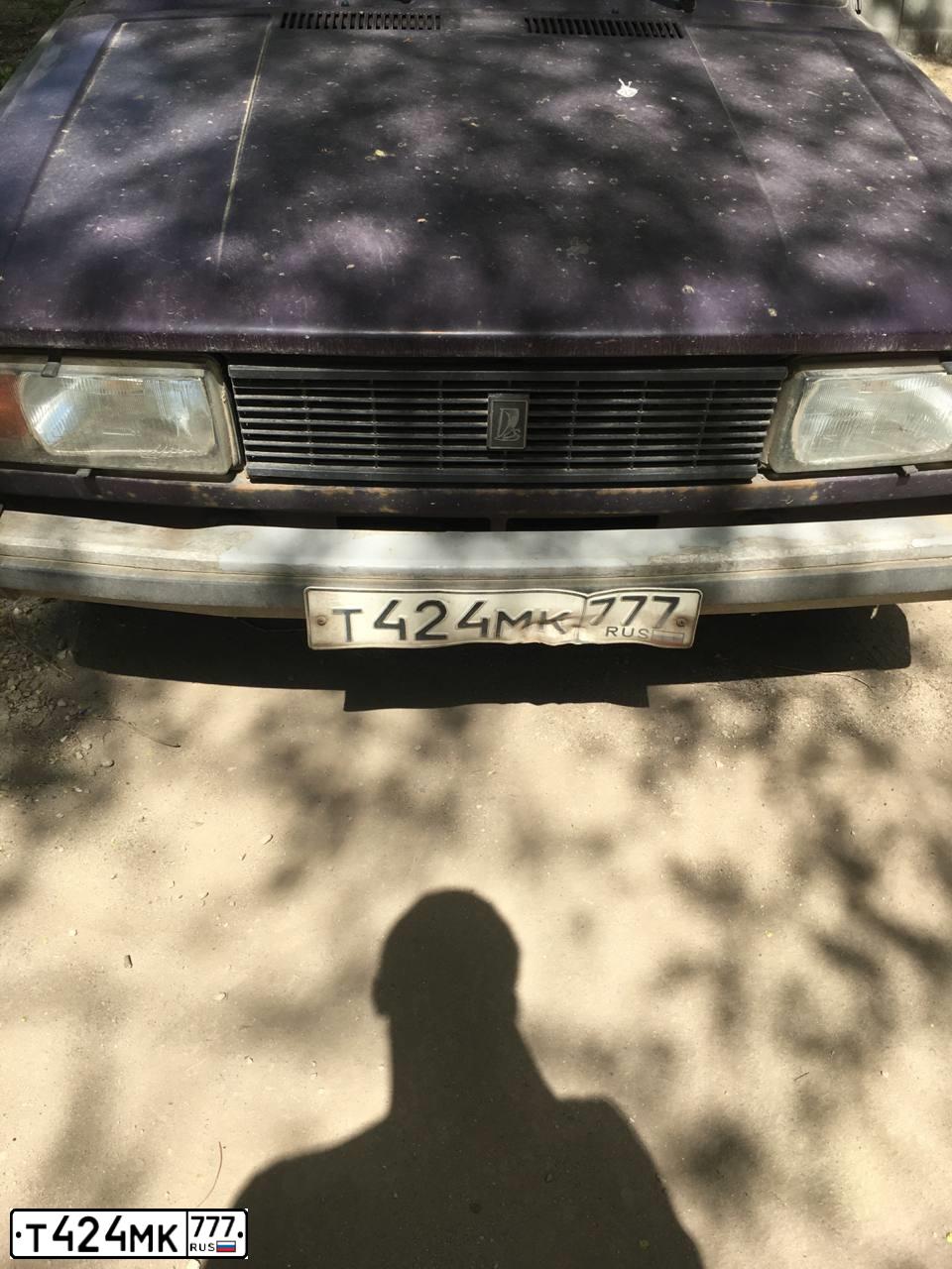 Фото автомобиля LADA 2104, 1999 — госномер Т424МК777. Цвет: ФИОЛЕТОВЫЙ
