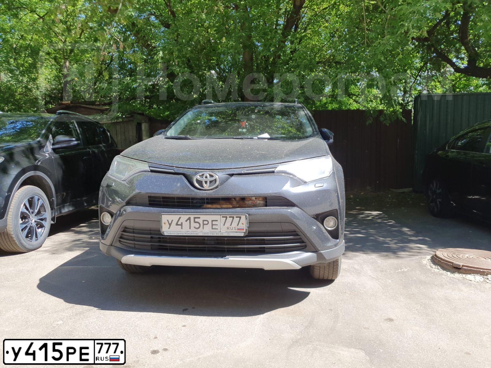 Фото автомобиля ТОЙОТА RAV4, 2015 — госномер У415РЕ777. Цвет: ЧЕРНЫЙ
