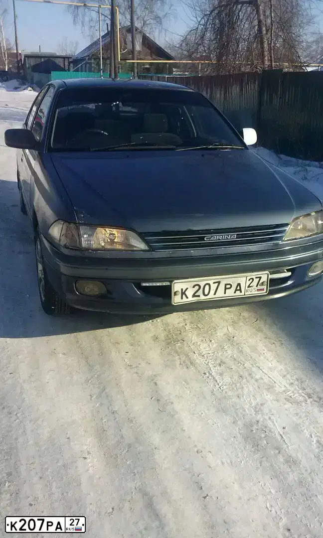 Фото автомобиля TOYOTA CARINA, 1990 — госномер О559РТ27