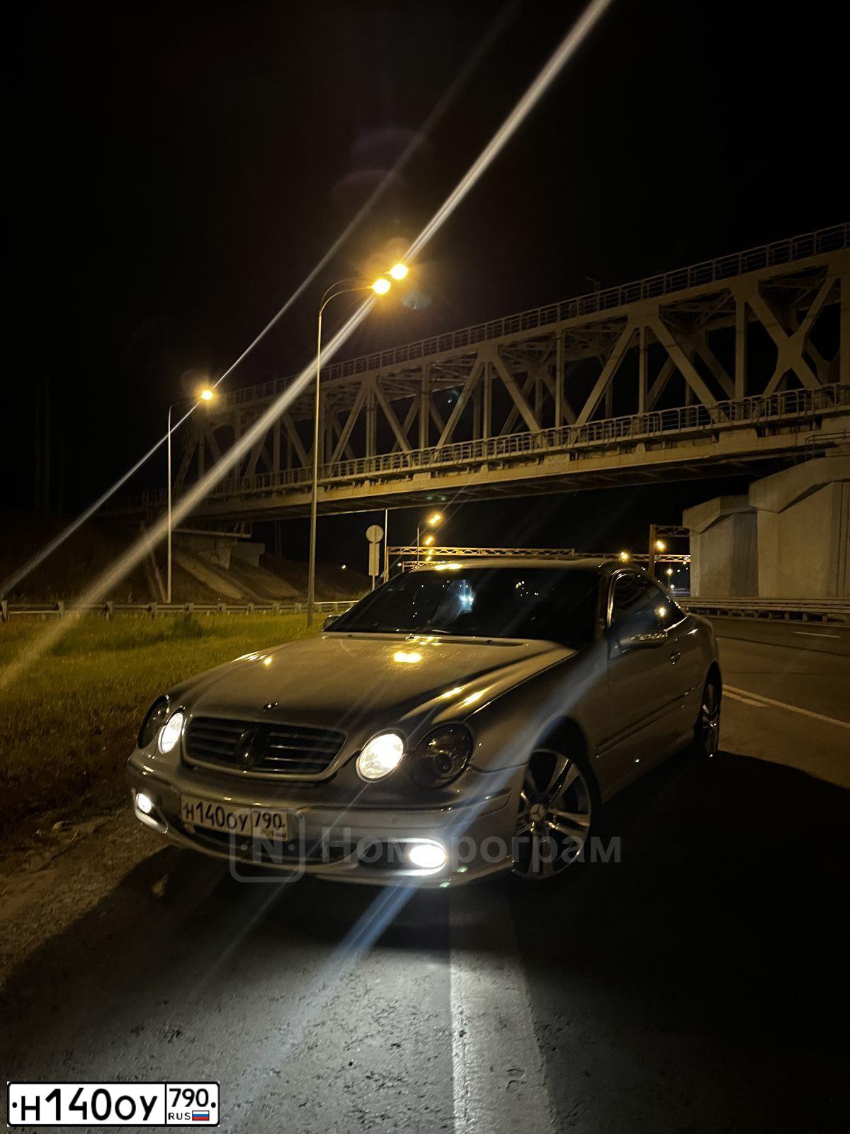 Фото автомобиля MERCEDES CL-KLASSE, 2002 — госномер Н140ОУ790. Цвет: СЕРЕБРИСТЫЙ