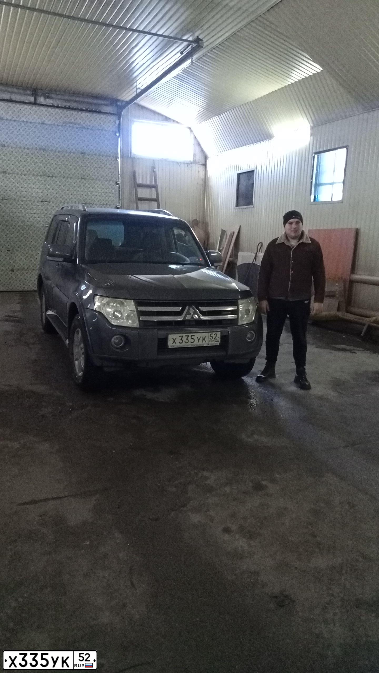 Фото автомобиля MITSUBISHI PAJERO, 2008 — госномер А491НВ252. Цвет: ТЕМНО-СЕРЫЙ