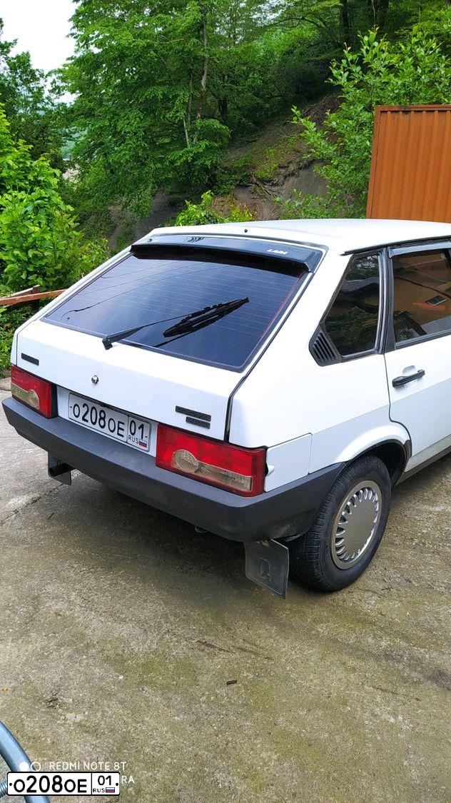 Фото автомобиля LADA 2109, 1989 — госномер В181ХН193. Цвет: Белый