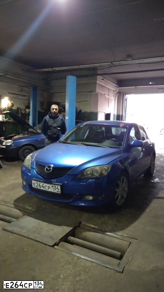 Фото автомобиля MAZDA 3, 2006 — госномер В419СХ790. Цвет: СИНИЙ ЯРКИЙ
