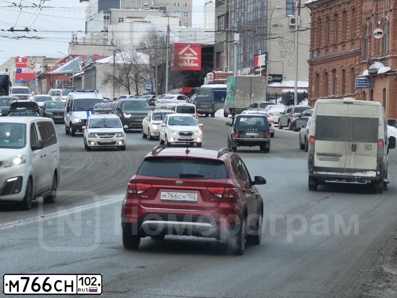 Фото автомобиля KIA RIO, 2010 — госномер У489УТ102. Цвет: Красный
