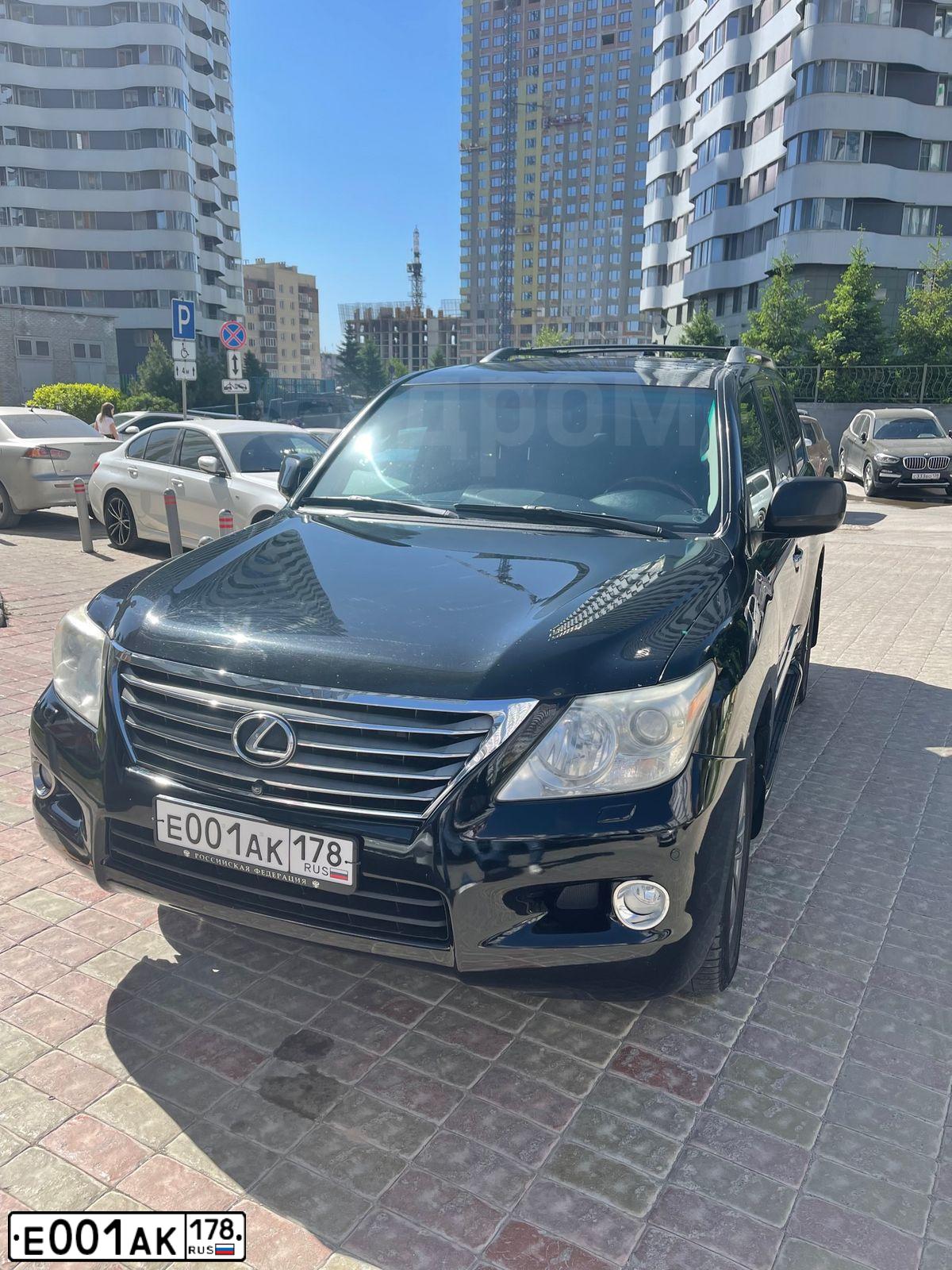 Фото автомобиля LEXUS LX, 2008 — госномер Е403ЕХ76. Цвет: ЧЕРНЫЙ