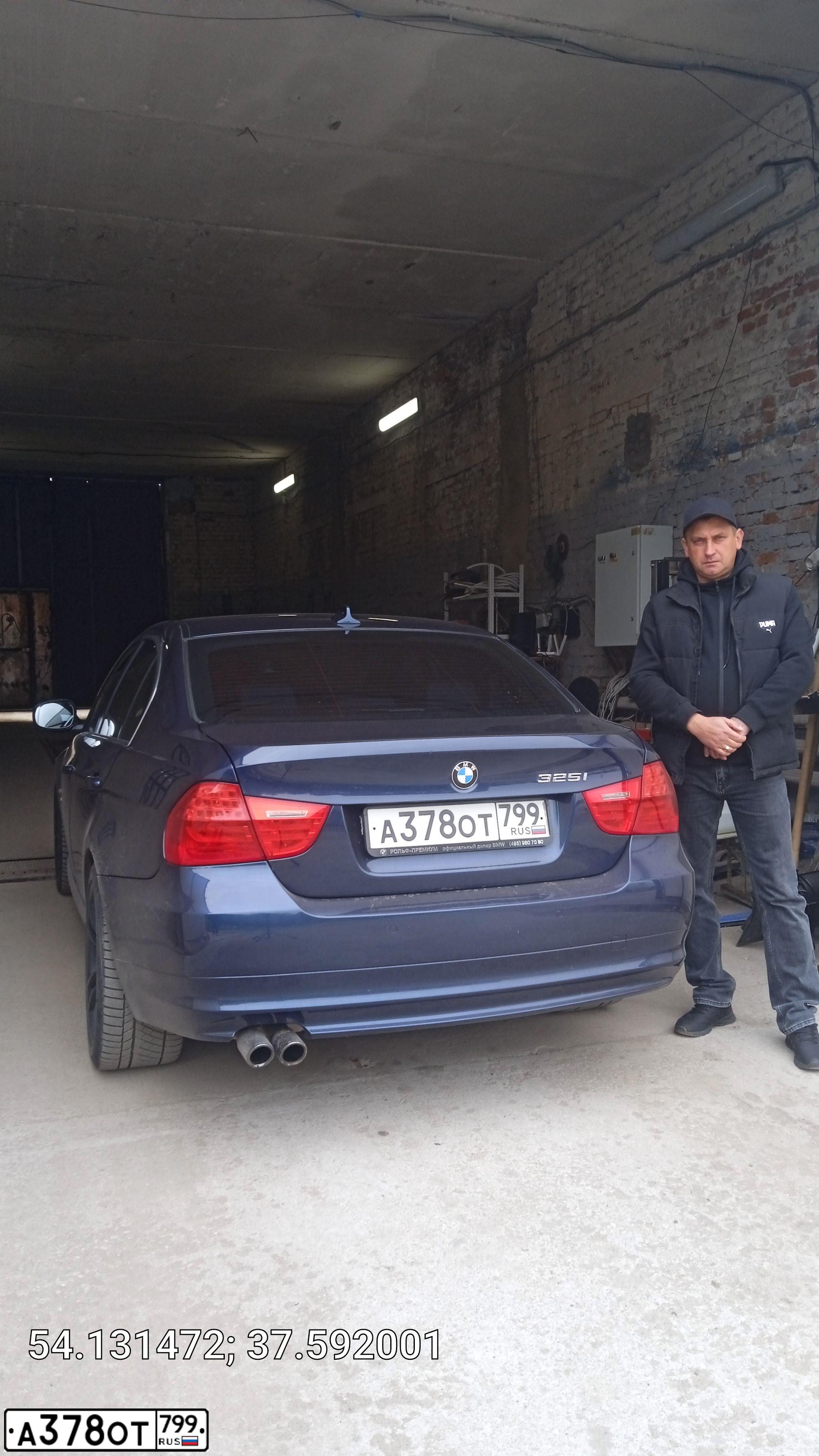 Фото автомобиля BMW W SERIE 3, 2010 — госномер А378ОТ799