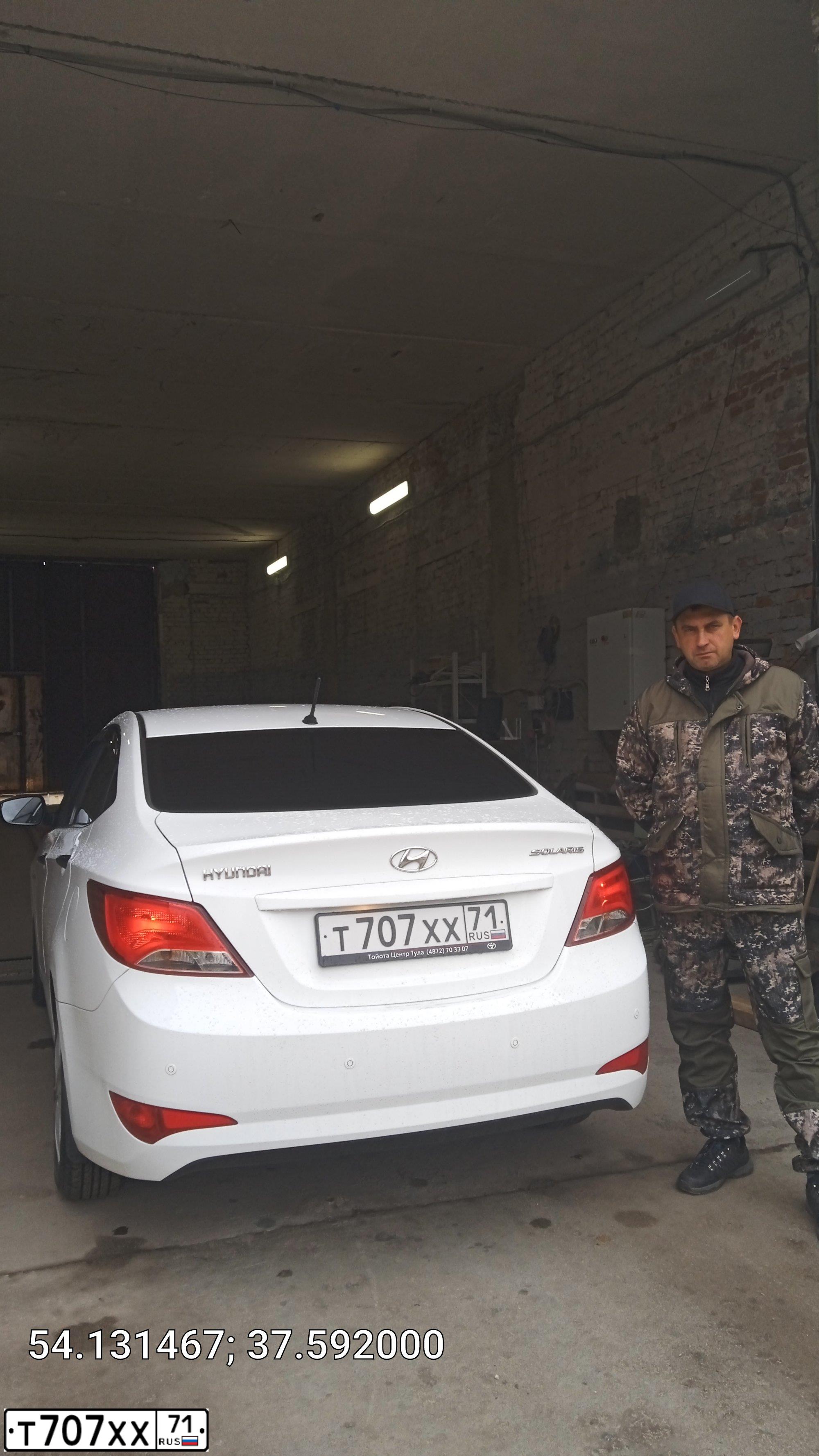 Фото автомобиля HYUNDAI SOLARIS, 2014 — госномер Х212АЕ71. Цвет: Белый