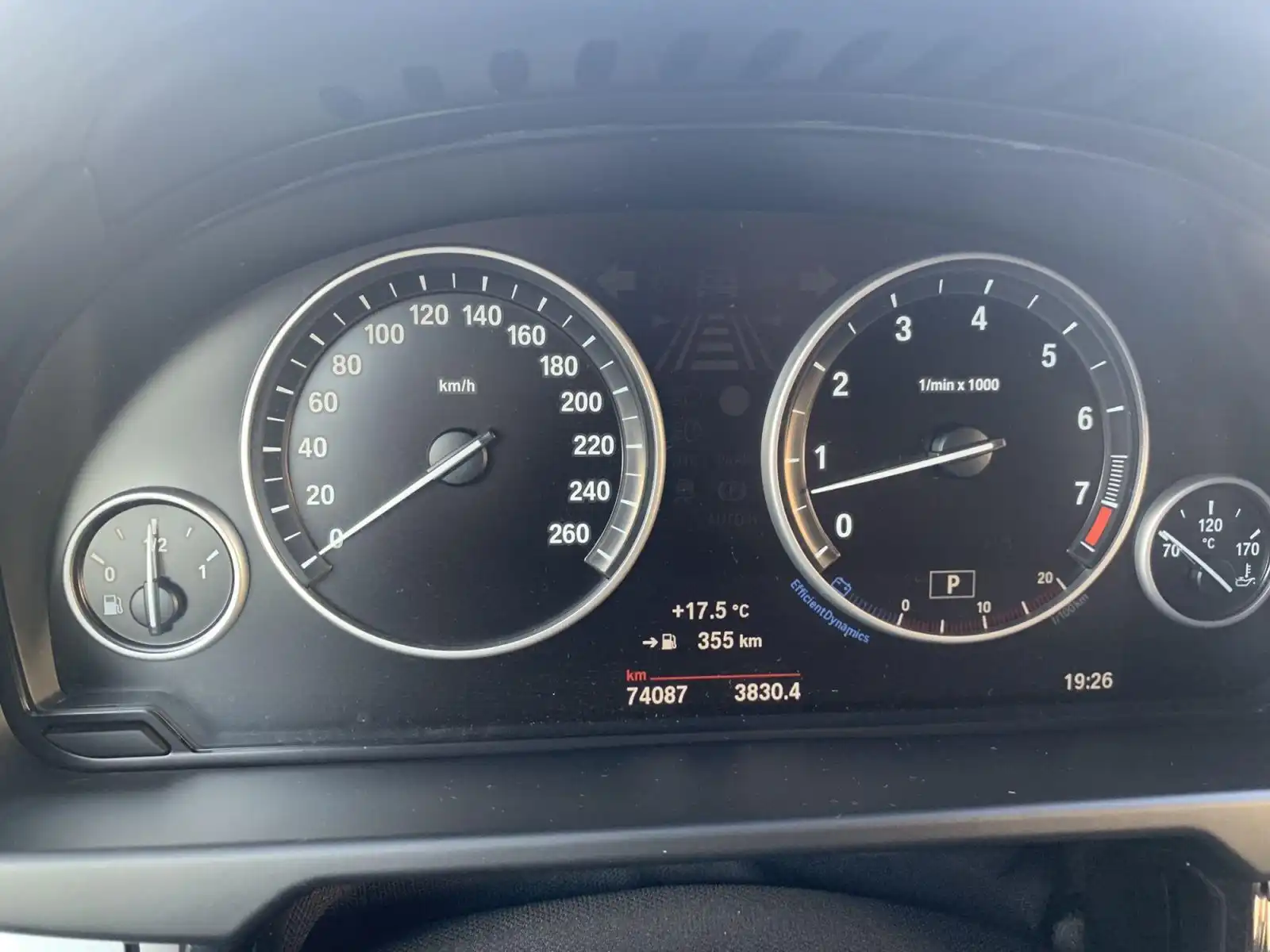 Фото автомобиля BMW X5, 2014 — госномер С005АВ197. Цвет: ЧЕРНЫЙ