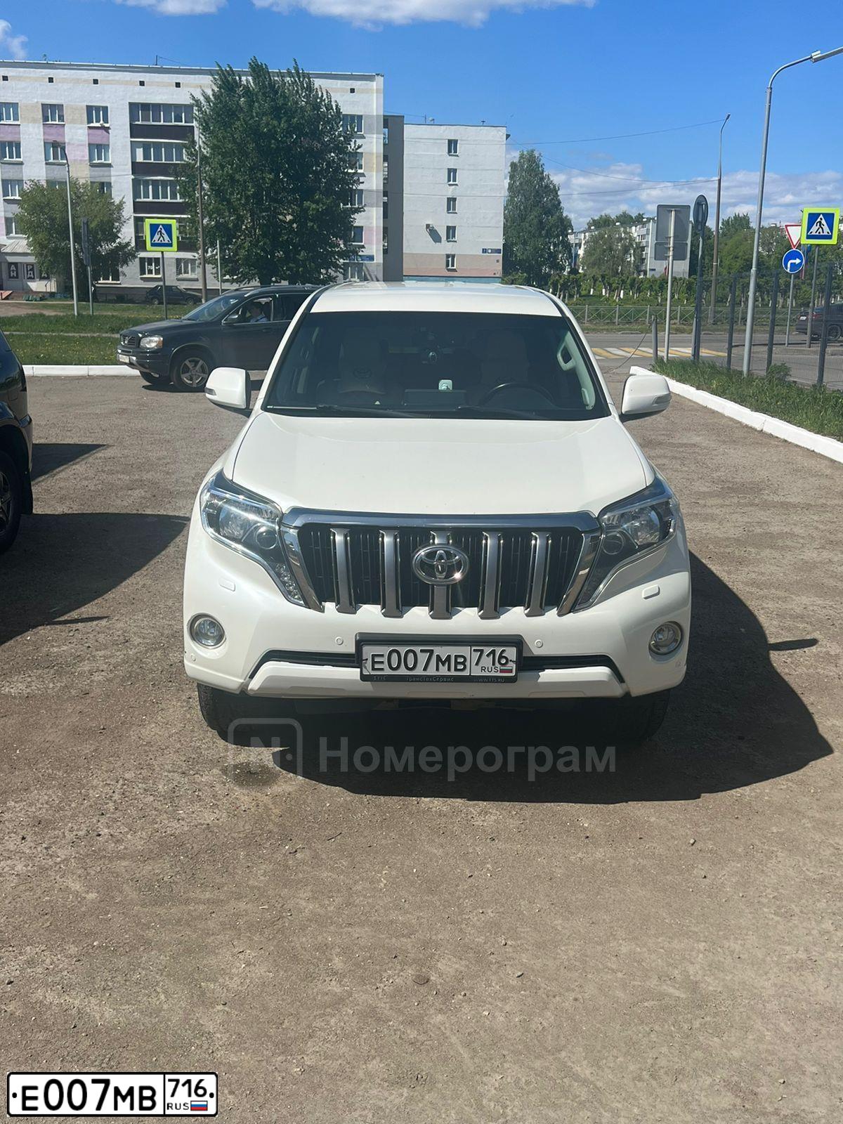 Фото автомобиля LADA 2190 GRANTA, 2019 — госномер О342ТТ716. Цвет: Белый