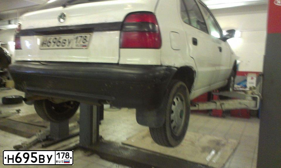 Фото автомобиля KIA RIO, 2011 — госномер Р352ТК790