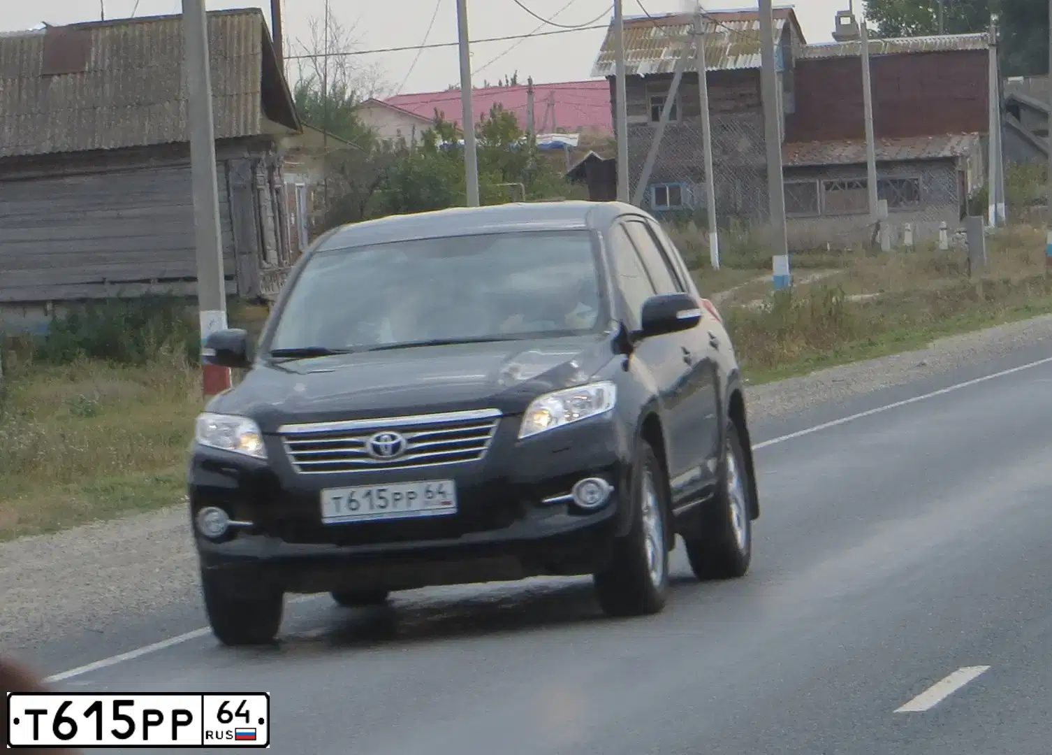 Фото автомобиля TOYOTA RAV4, 2012 — госномер К832УА164. Цвет: ЧЕРНЫЙ