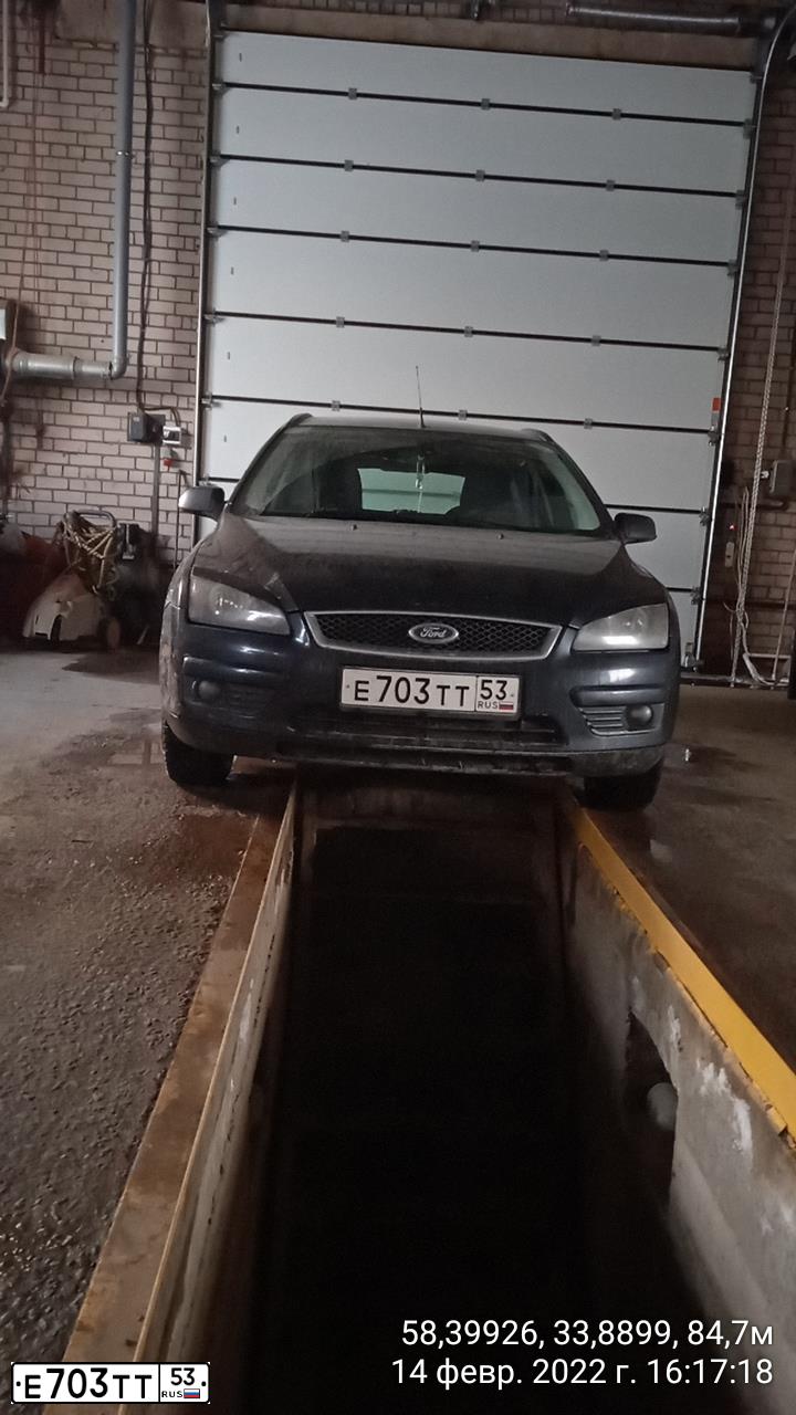 Фото автомобиля FORD FOCUS, 2007 — госномер Е703ТТ53