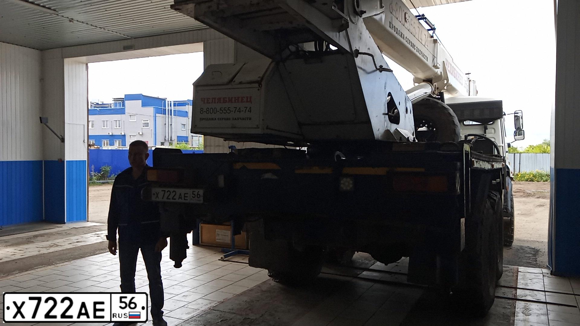 Фото автомобиля KAMAZ 43118 /6X6/, 2015 — госномер Х722АЕ56. Цвет: Белый