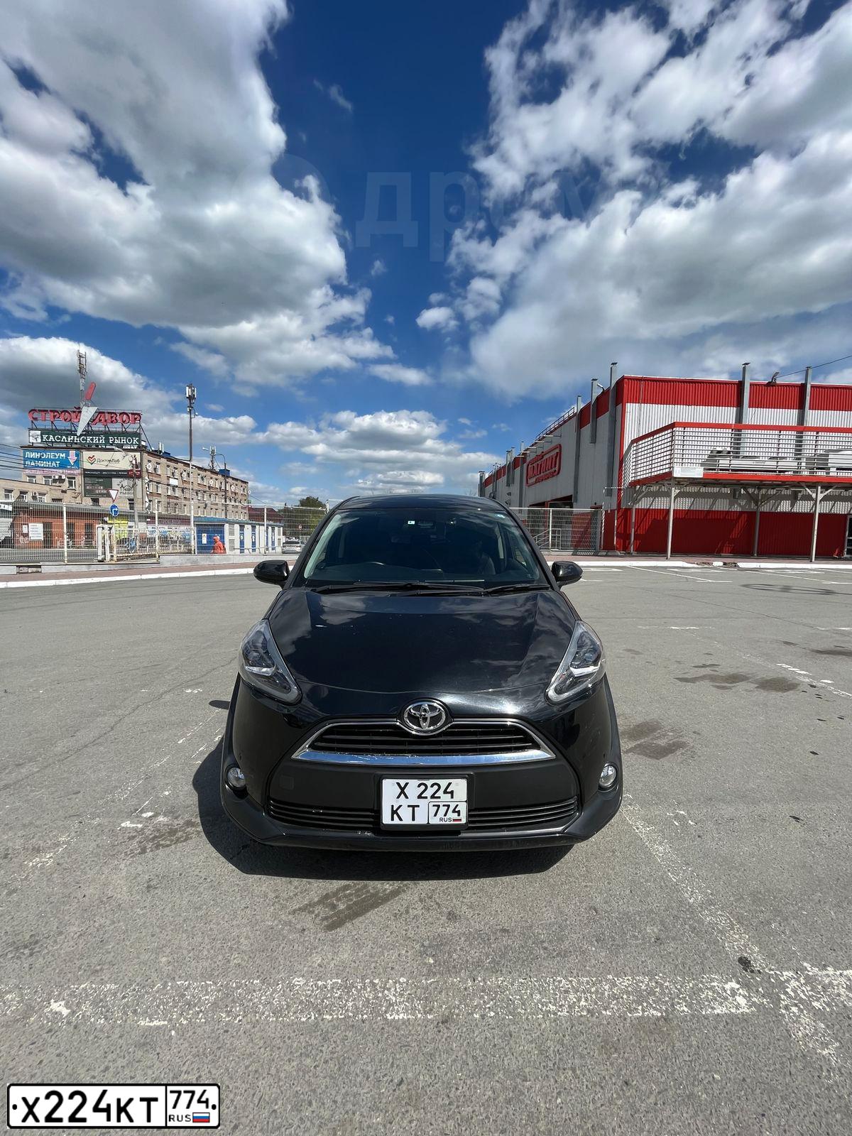 Фото автомобиля TOYOTA SIENTA, 2018 — госномер Х224КТ774