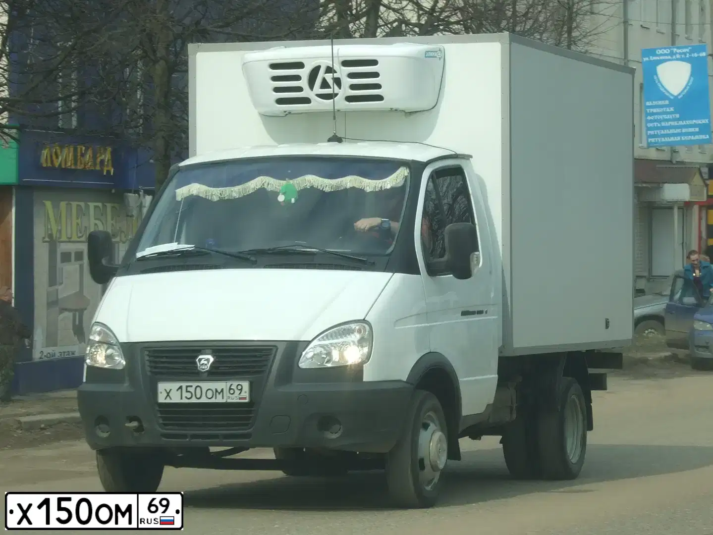 Фото автомобиля GAZ 3302 EL, 2011 — госномер Х150ОМ69. Цвет: БЕЛЫЙ