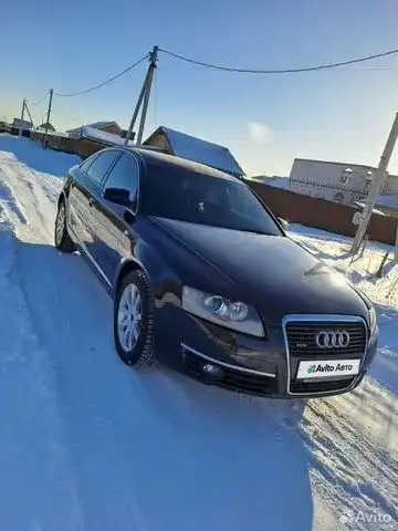 Фото автомобиля AUDI A6, 2006 — госномер С970КТ40. Цвет: Темно-синий