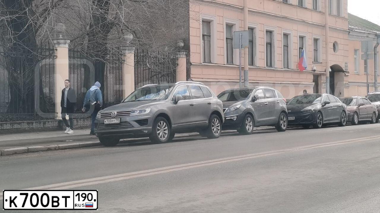 Фото автомобиля HONDA ACCORD, 2006 — госномер К700ВТ190. Цвет: ТЕМНО-КОРИЧНЕВЫЙ